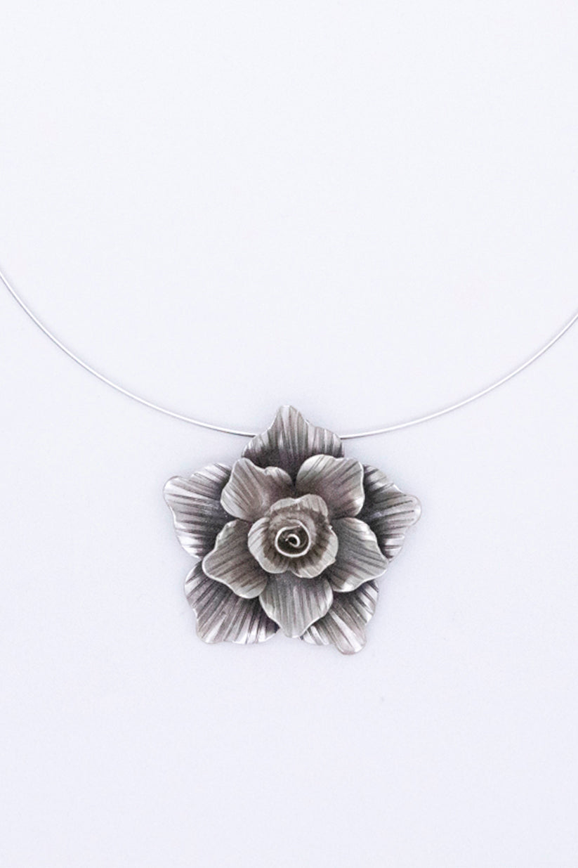 Chhap Floral Hasli Necklace