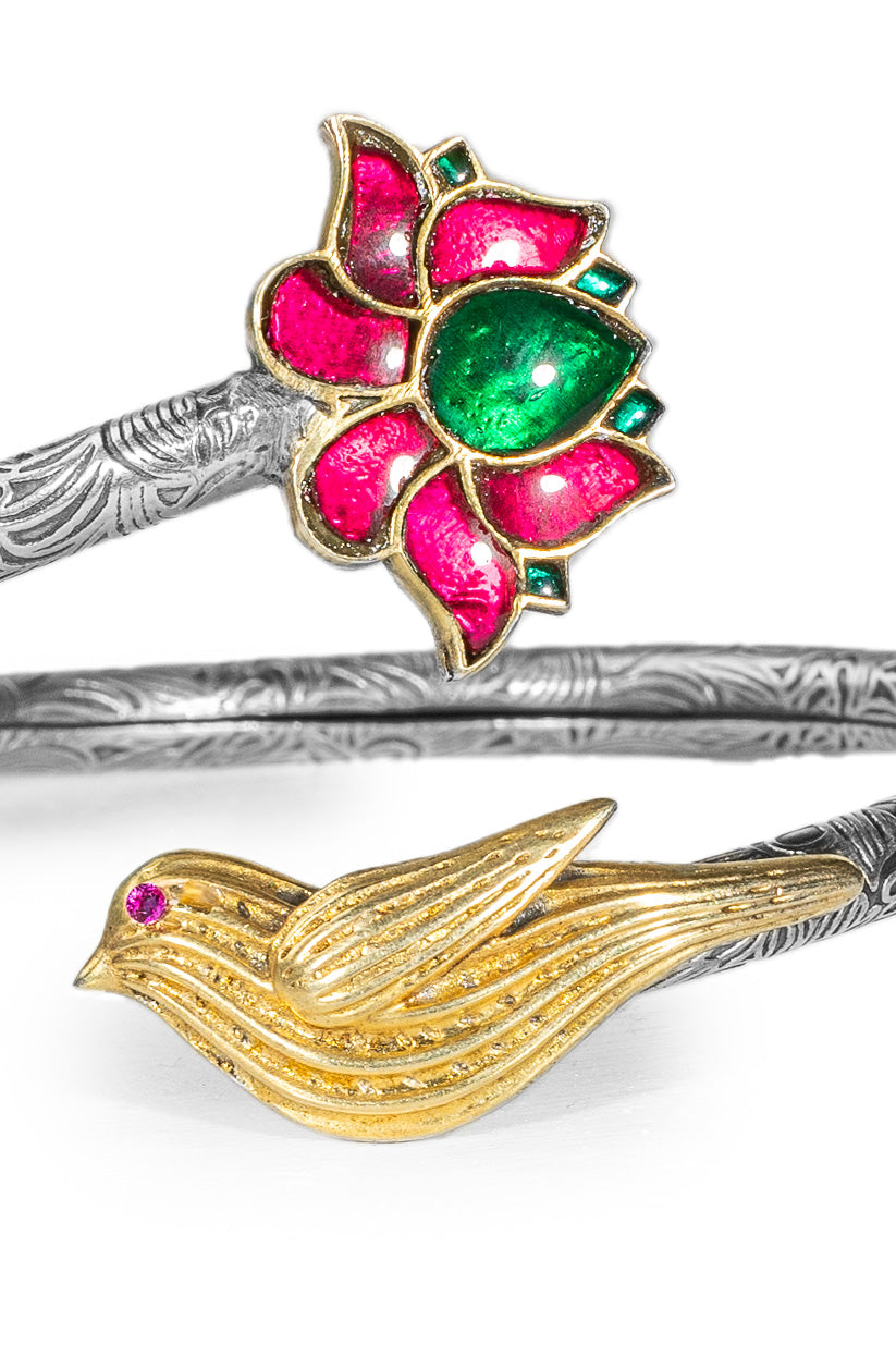 Chhabili Jadau Kundan Lotus Peacock Cuff Bangle