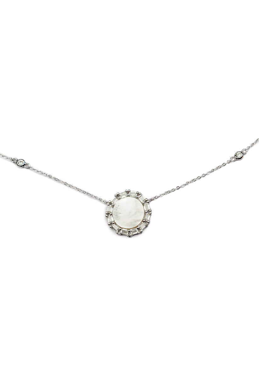 Chokho Mother of Pearls Pendant