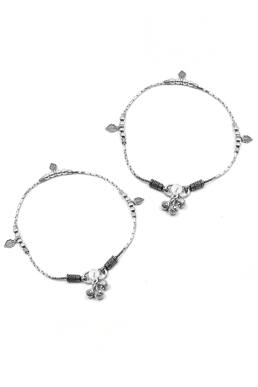 Chhaya Aira Silver Charm Payal