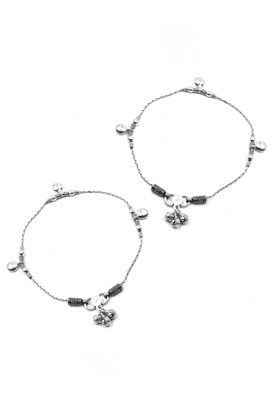 Chhaya Siaa Silver Payal