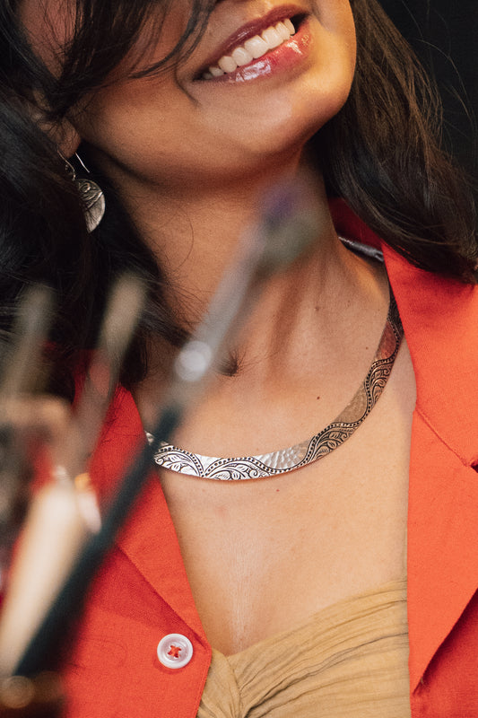 Chhap Chandrawali Chittai Hasli Necklace