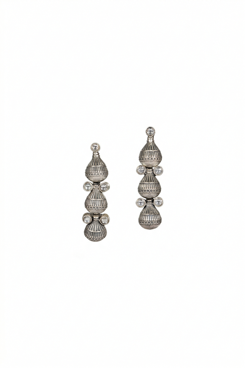 Chhabili Vritta Noor Earrings