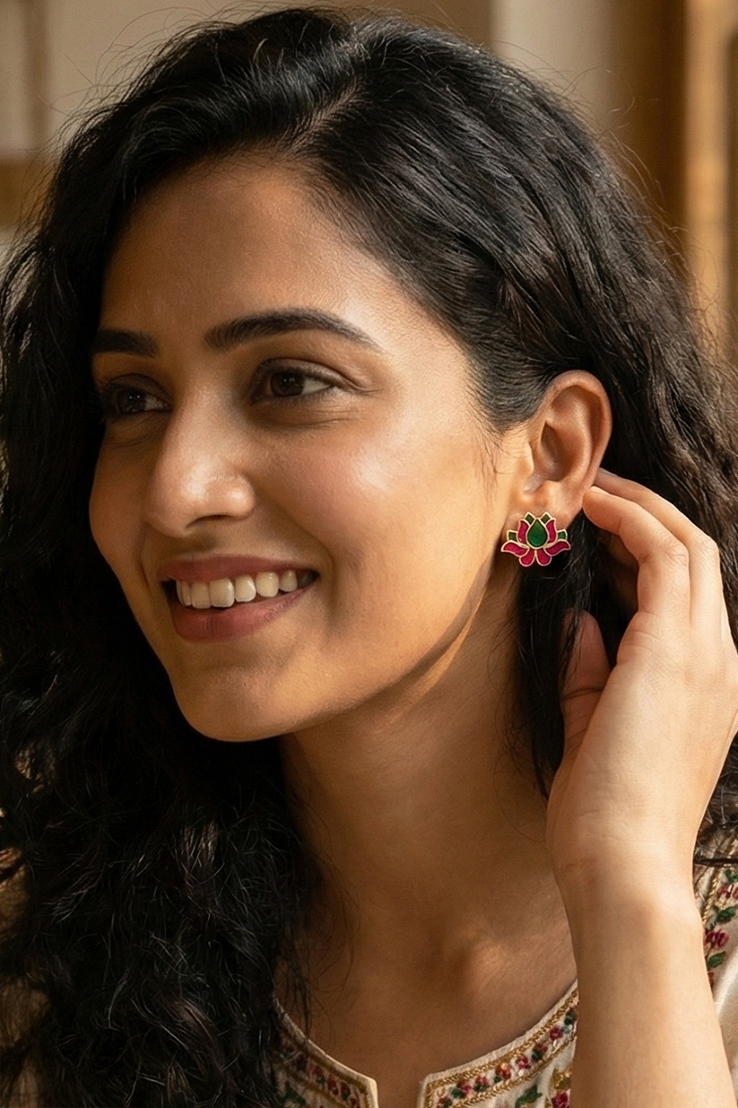 Chhabili Kamal Studs