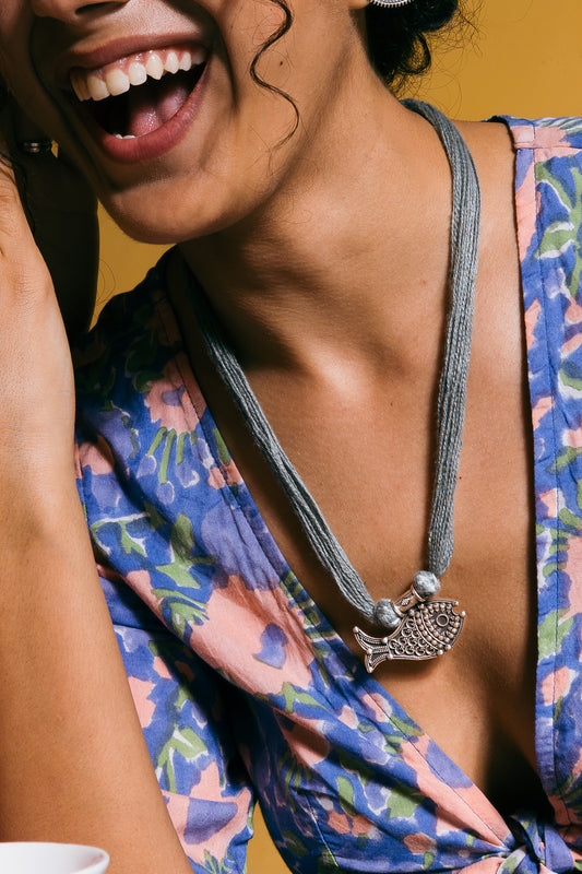 Chhap Fishful Sarafa Pendant