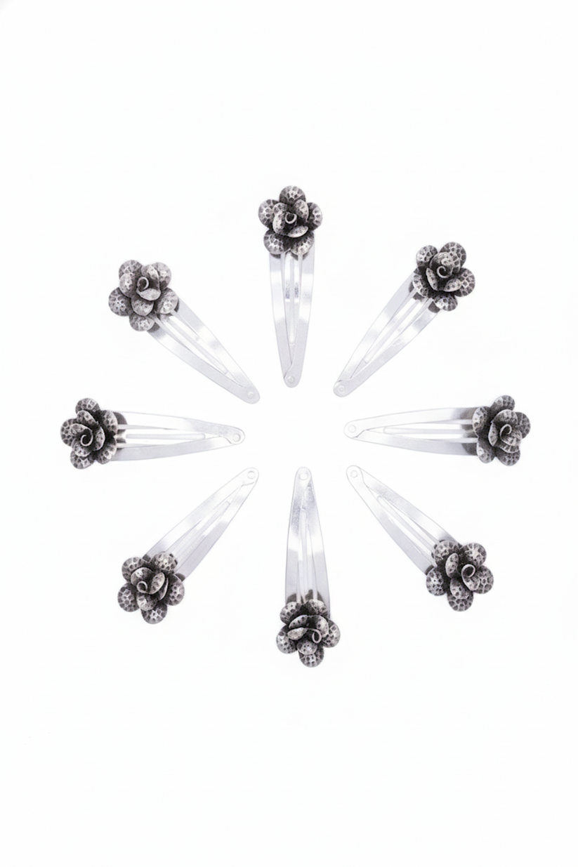 Chhaya Heirloom Petal Hairpin