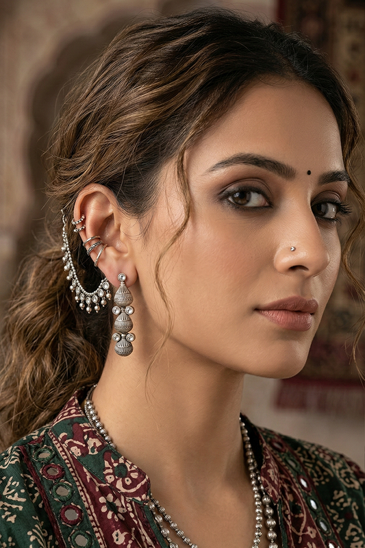 Chhabili Vritta Noor Earrings