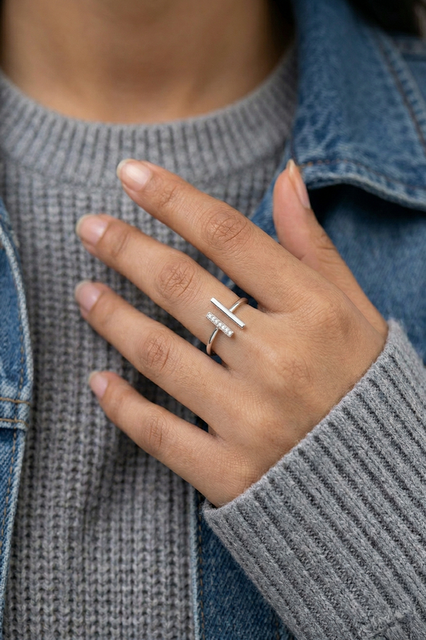 Chokho Seraphine Spark Ring