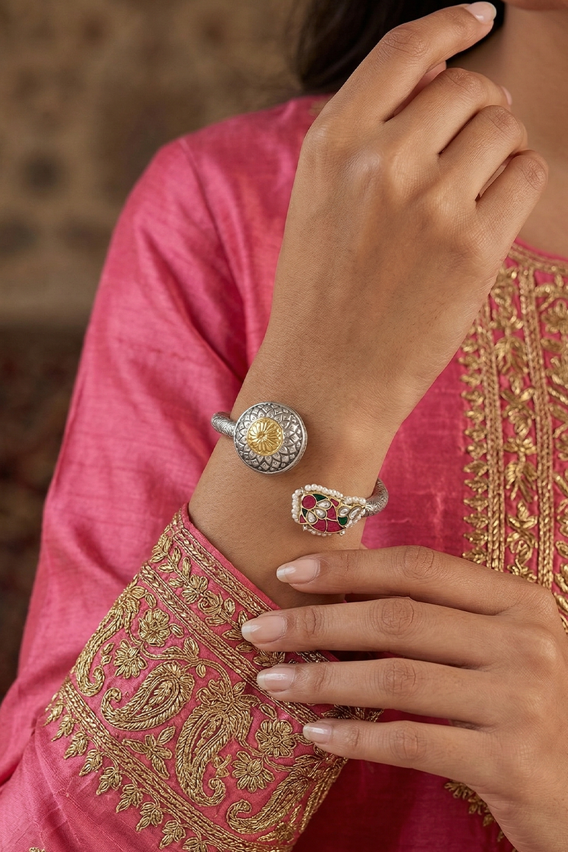 Chhabili Jadau Kundan Liyana Cuff Bangle