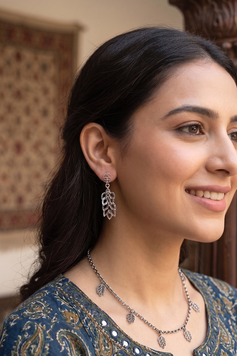 Chhap Raavi Tribal Silver Earring