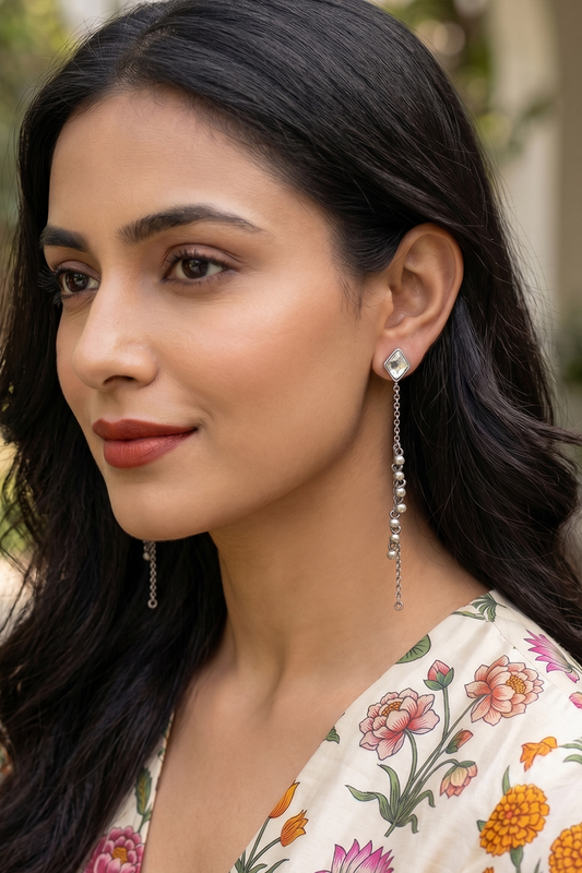 Chhabili Rivaayat Chain Earrings