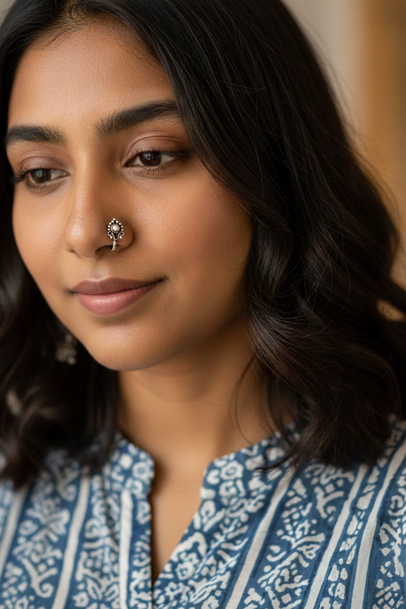 Chhaya Rekha Nosepin