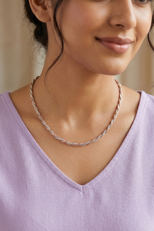 Chokho Aarvi Dual Twist Chain