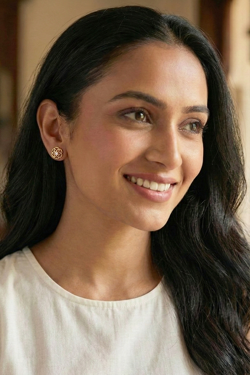 Chhavi Saumya Studs