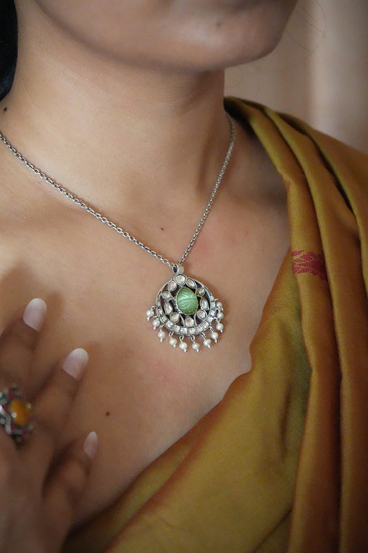 Chhavi Lavanya Necklace