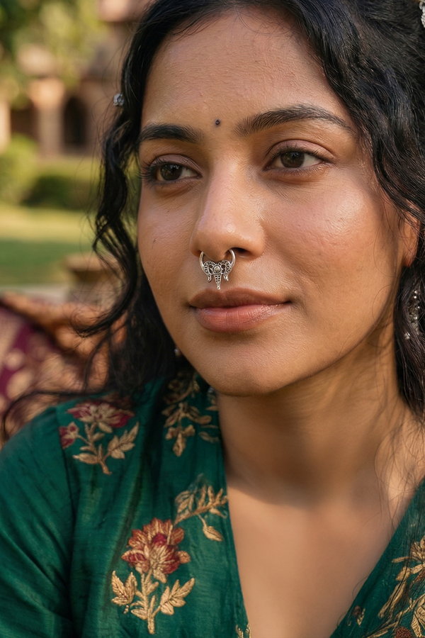 Trishul Minimalist Septum Nosering