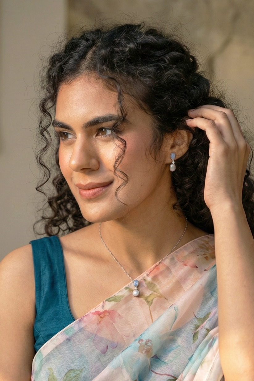 Chokho Chalcedony Gemstone Earring